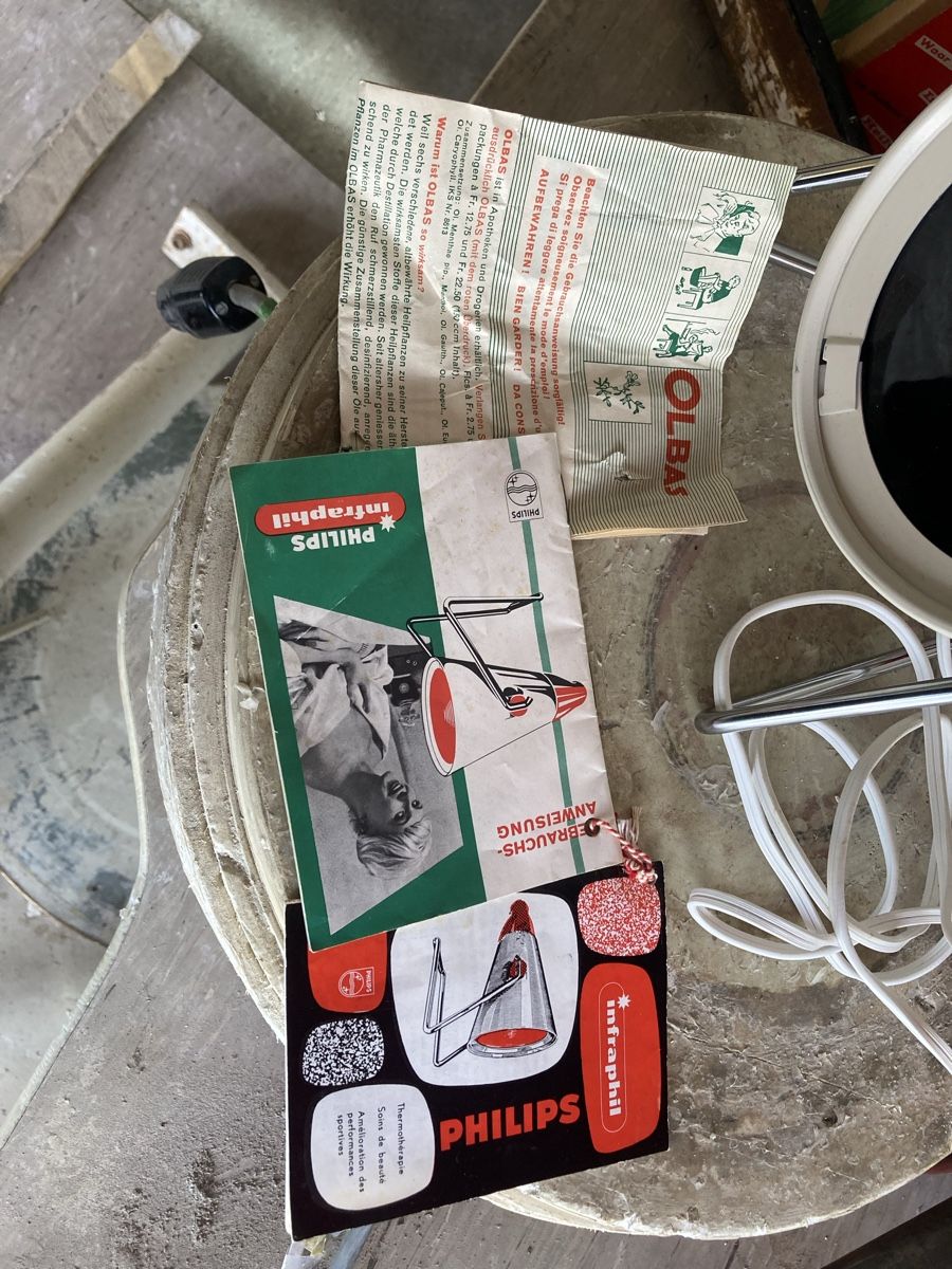 Lampade: INFRAROT LAMPE MID CENTURY DESIGN – Usato da Bottmingen venduto da Surubi 8