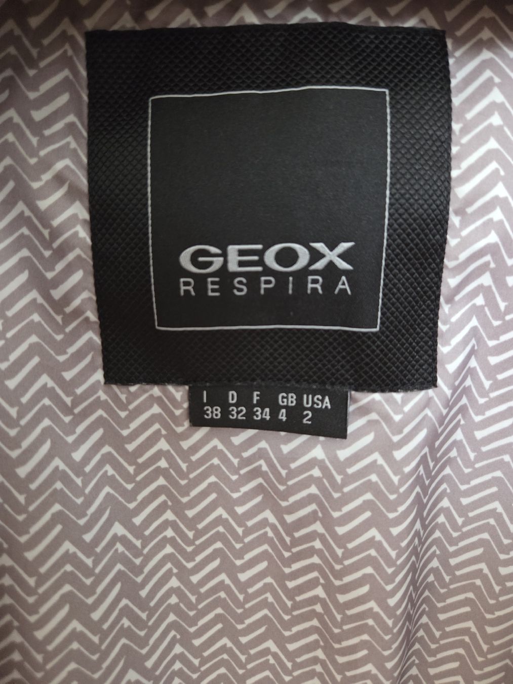 Giacche: Jacke GEOX – Usato da Liebefeld venduto da ana_-_ 2