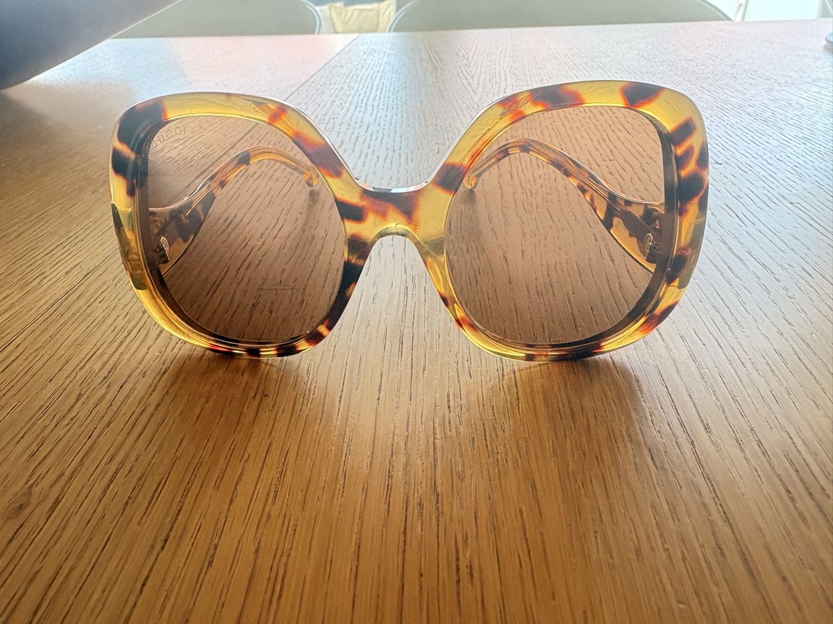 Gucci Brillen & Gläser: Gucci sunglasses  – Gebraucht aus Wettswil von tininha79