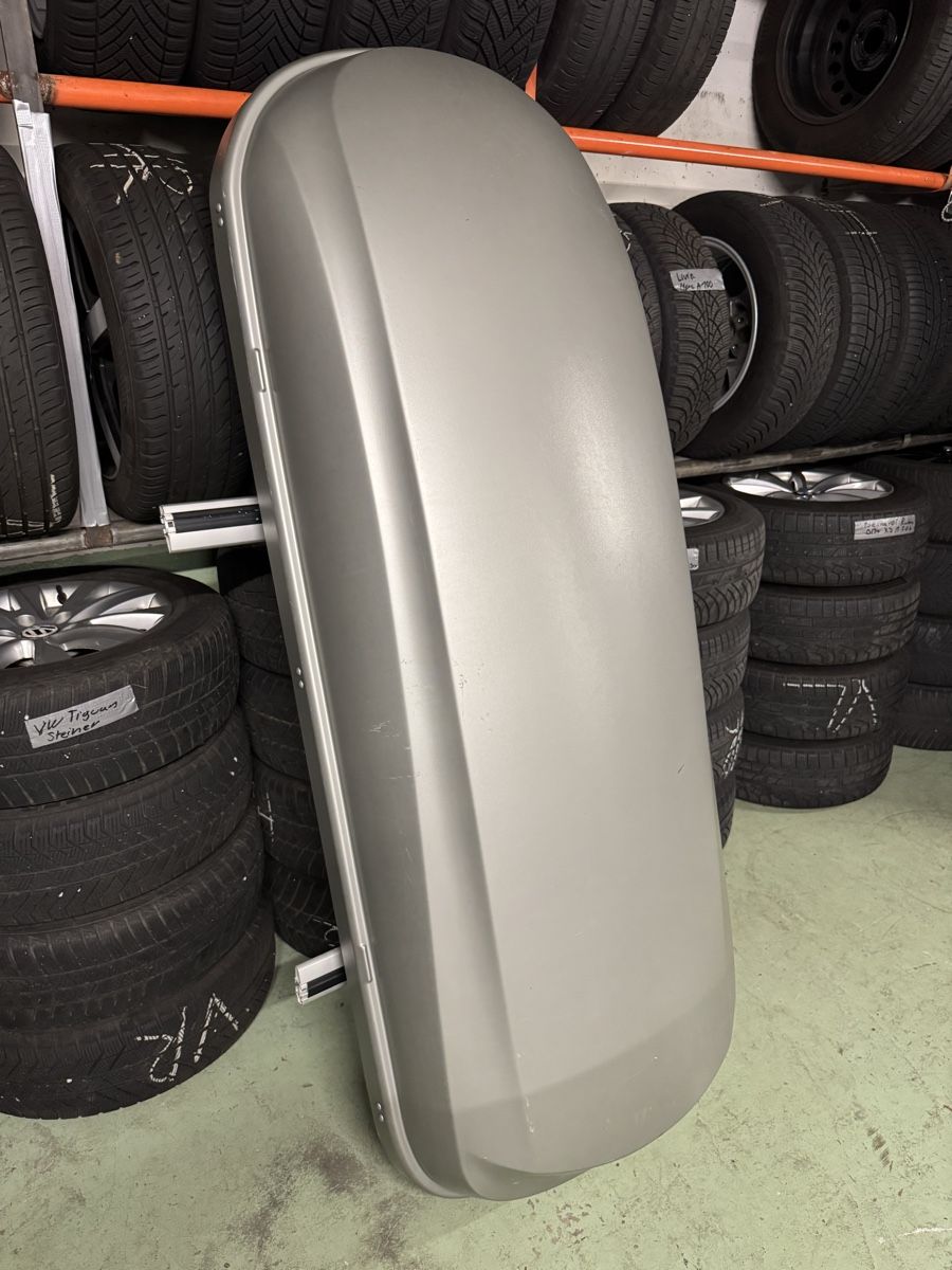 Box da tetto: Dacia Duster Dachbox 2022 Modell – Usato da Thun venduto da ZS7
