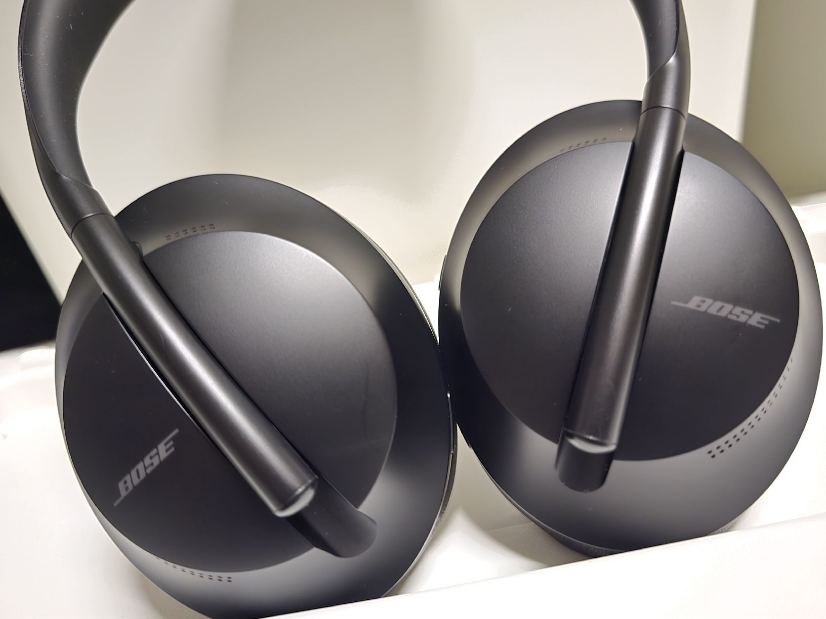 Bose Casques audio: Bose Noise Cancelling Headphones 700 – D'occasion à Basel par Zait 1
