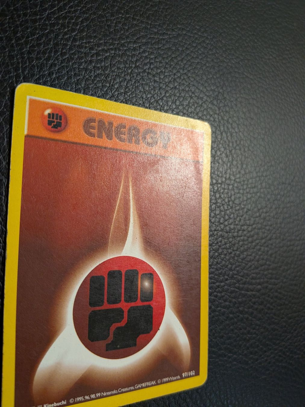 Pokémon Carte collezionabili: 1999 Base Set Shadowless Fighting Energy 97/102 ab 1 – Usato da Paradiso venduto da Pkmn10 2
