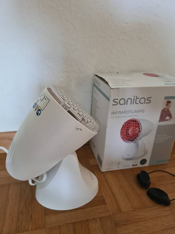 Attrezzature mediche: Rotlicht Lampe – Nuovo (secondo la descrizione) da Bern venduto da ast_k5pn 1
