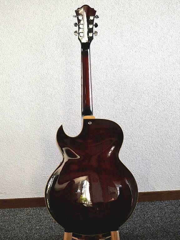 Strumenti musicali: Ibanez AK85 Gibson Humbucker – Usato da Kehrsatz venduto da BPortmannn 1