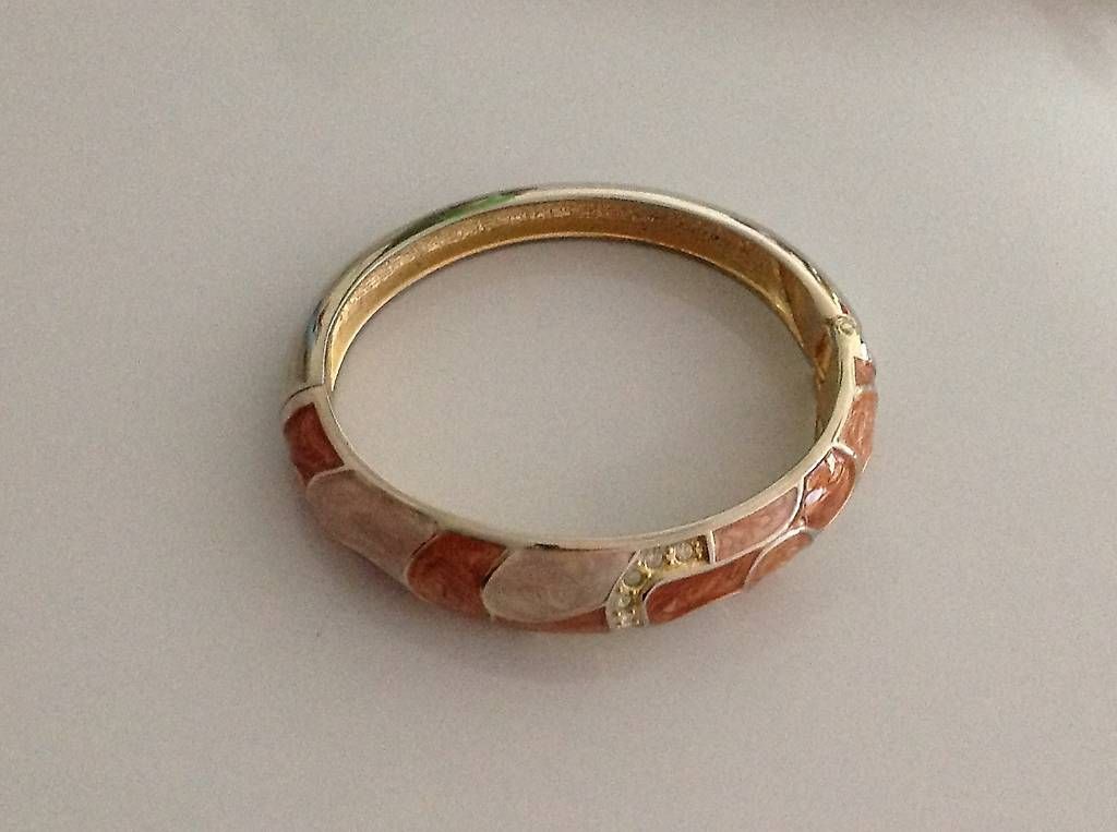 Armbänder & -reifen: Wunderschöner Armreif – Gebraucht aus Kehrsiten von Mchopard