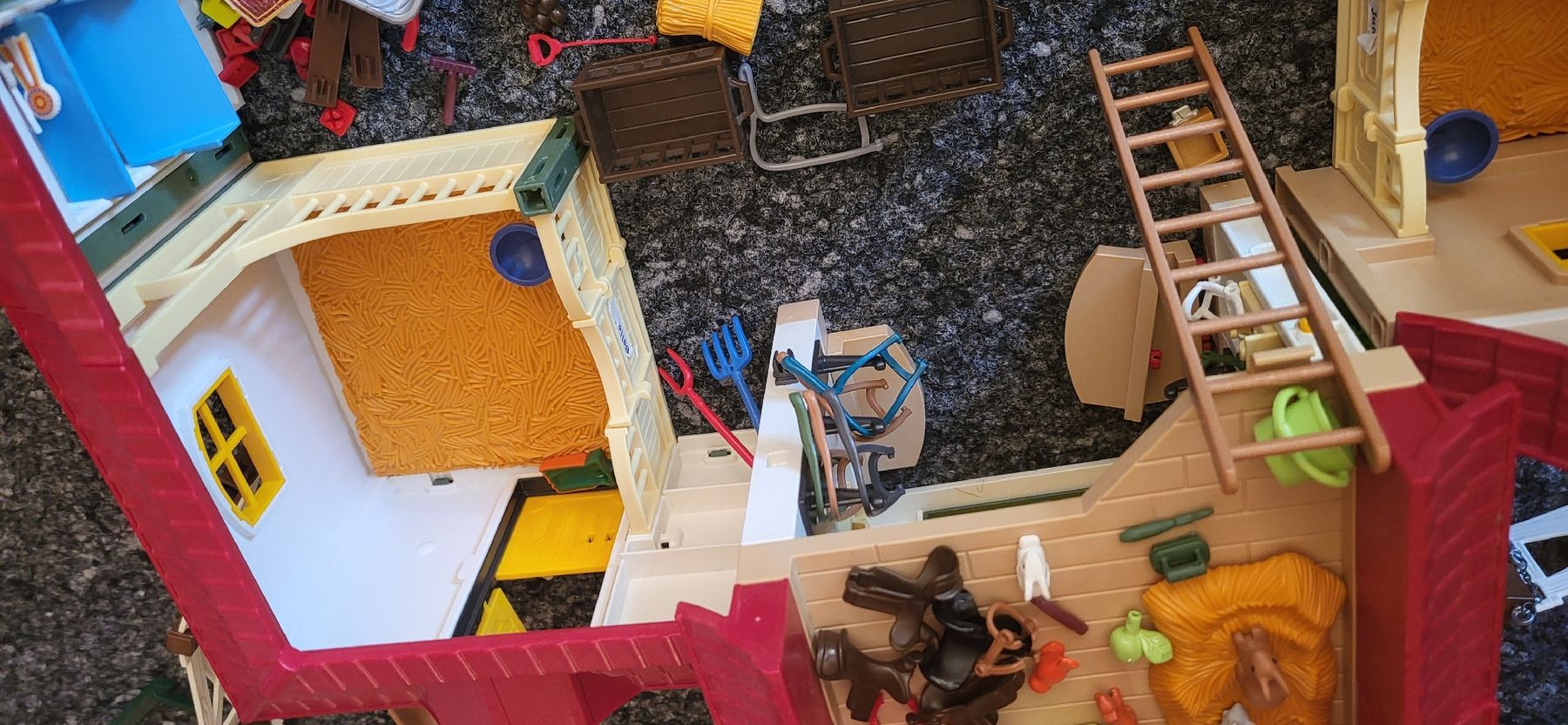 Playmobil Giocattoli: Playmobil country 6926 – Usato da Lavey-Village venduto da agaddy 6