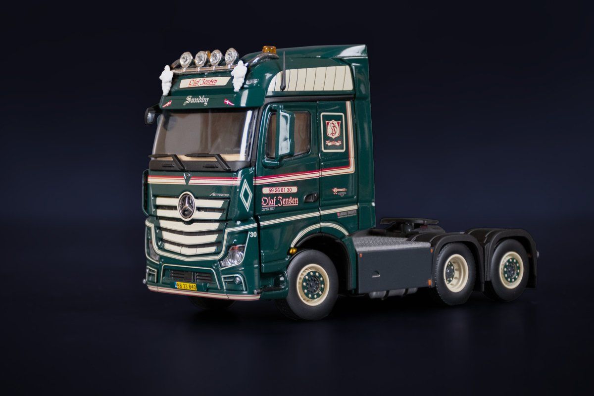 Kit di modellismo & Modellini statici: IMC Mercedes Olaf Jansen – Nuovo (secondo la descrizione) da Dagmersellen venduto da FBM-Bacheli