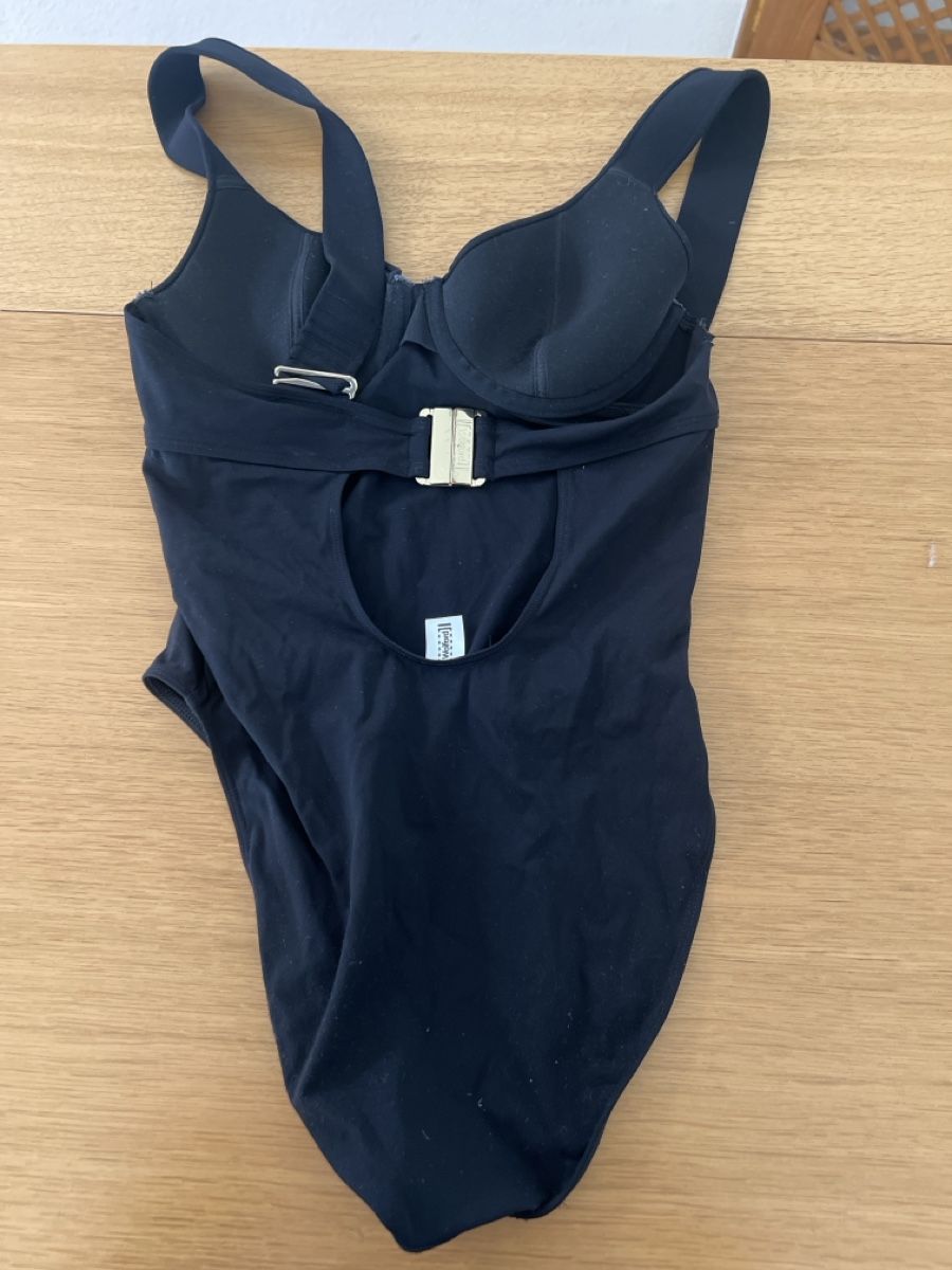 Wolford Costumi da bagno & Bikini: Wolford Swimmsuit 80C  – Usato da Rüschlikon venduto da La_Mode