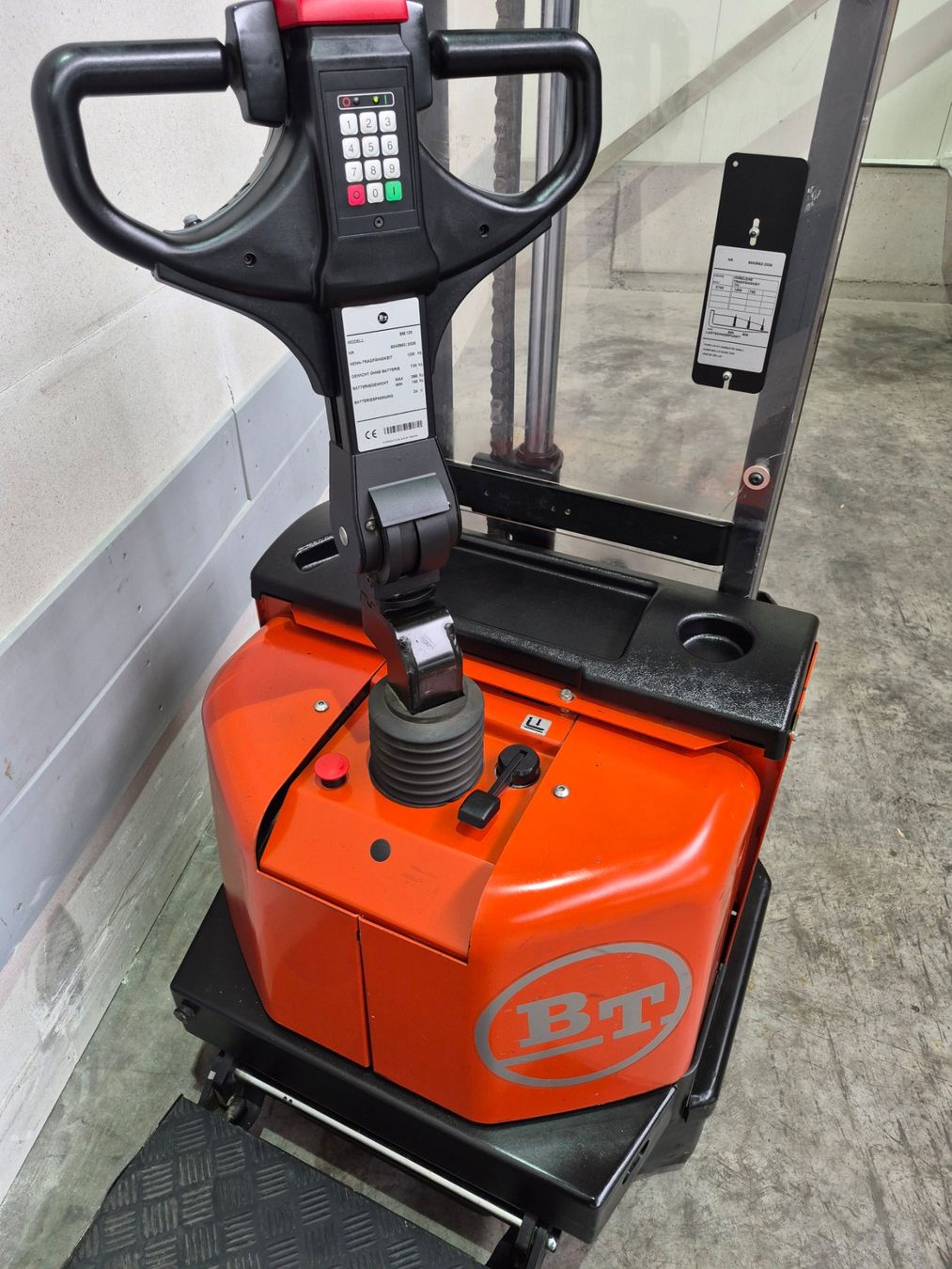 Gabelstapler & Hubwagen: Ameise BT Toyota – Gebraucht aus Richterswil von b_j 3
