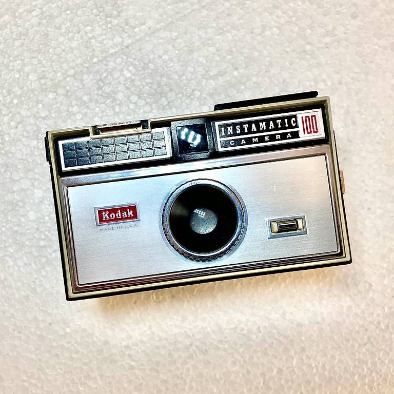 Kodak Fotocamera: KODAK Instamatic 100 – Usato da Schinznach-Dorf venduto da ducatidc