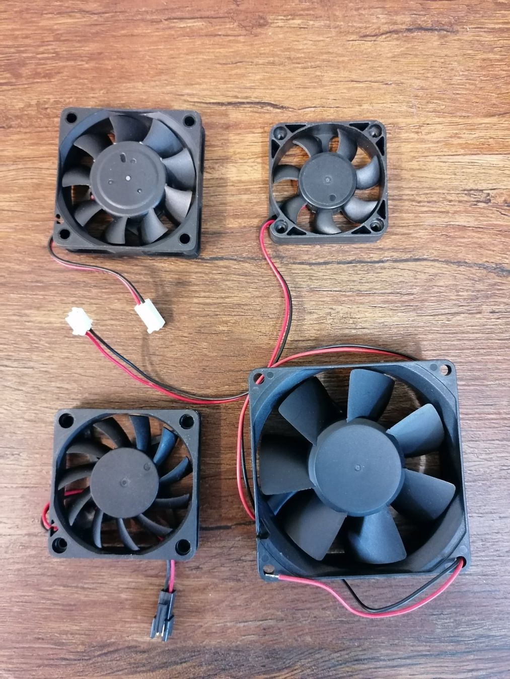 Ventilatoren: Axiallüfter, Ventilator, Fan 4 STK – Gebraucht aus Niedergösgen von piccorx5 1