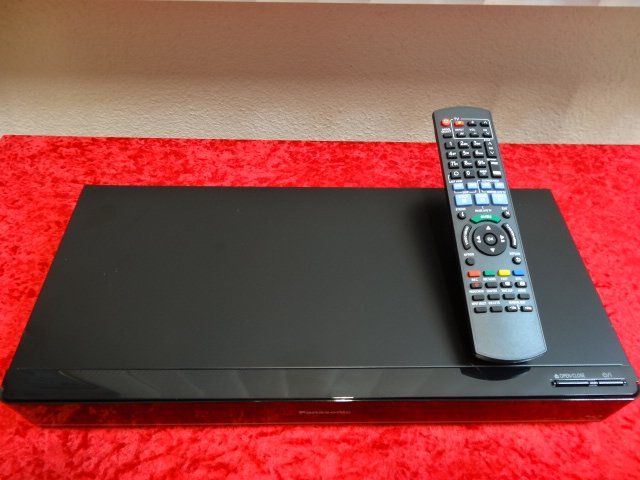 Panasonic Registratori: Panasonic Blu-ray Recorder  DMR-BCT750 – Usato da Affoltern am Albis venduto da Sennrtv 1