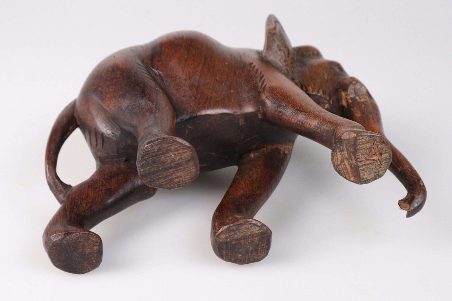 Figurines: Figur Elefant Holz geschnitzt – D'occasion à Volketswil par brockipfannenstil 4