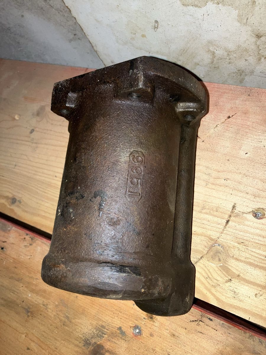 Hürlimann Trattori: Hürlimann Hydraulikhubzylinder – Usato da Lommis venduto da gorenc-swiss