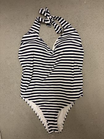 Badeanzug gestreift Neckholder schwarz weiss neuwertig