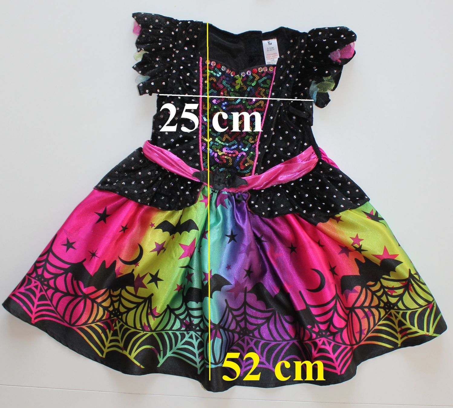 Costumi: Costume sorcière / Hexe t. 2 - 3 ans – Usato da Peseux venduto da CoolShoping 2