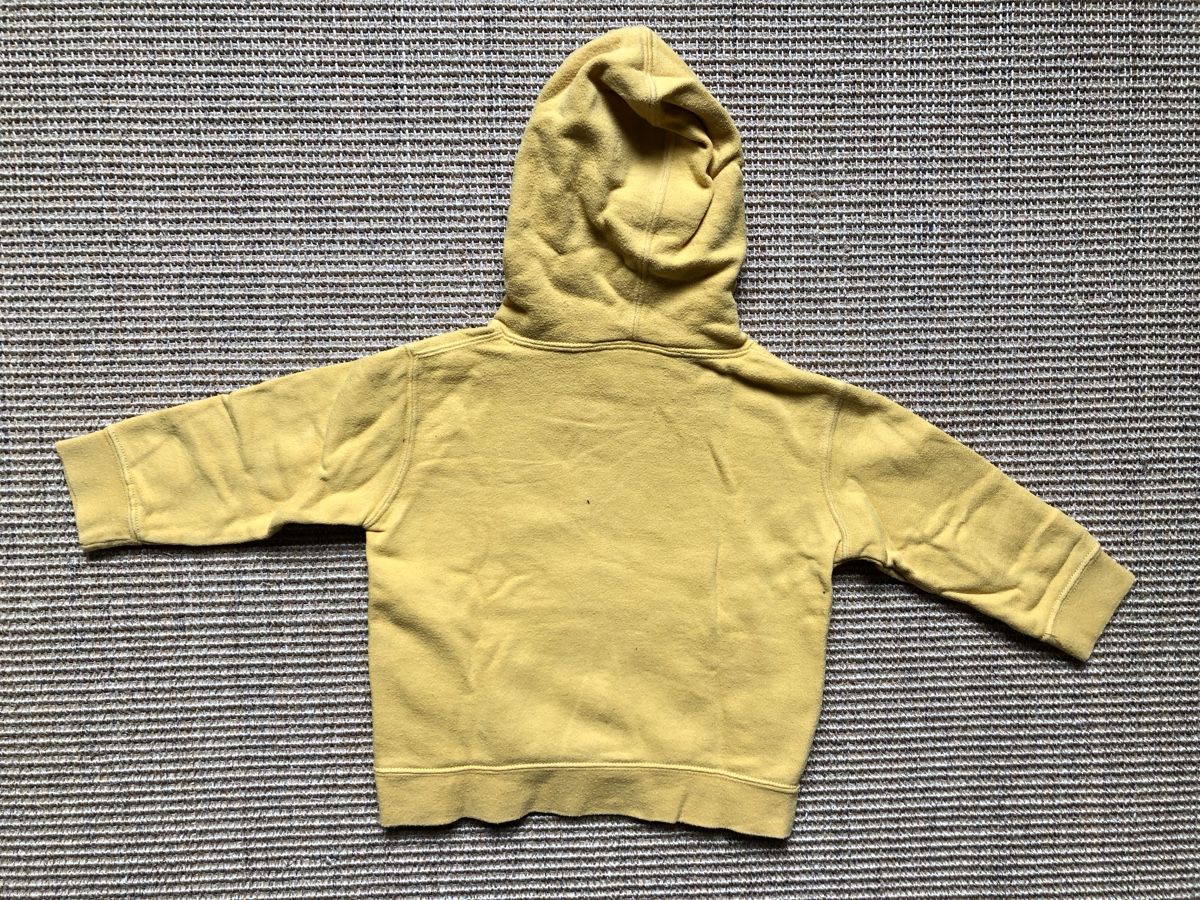 Pullover & Sweatshirts: Kapuzenpullover mit Bär Gr.86 – Gebraucht aus Zürich von EliseSchmitz 1