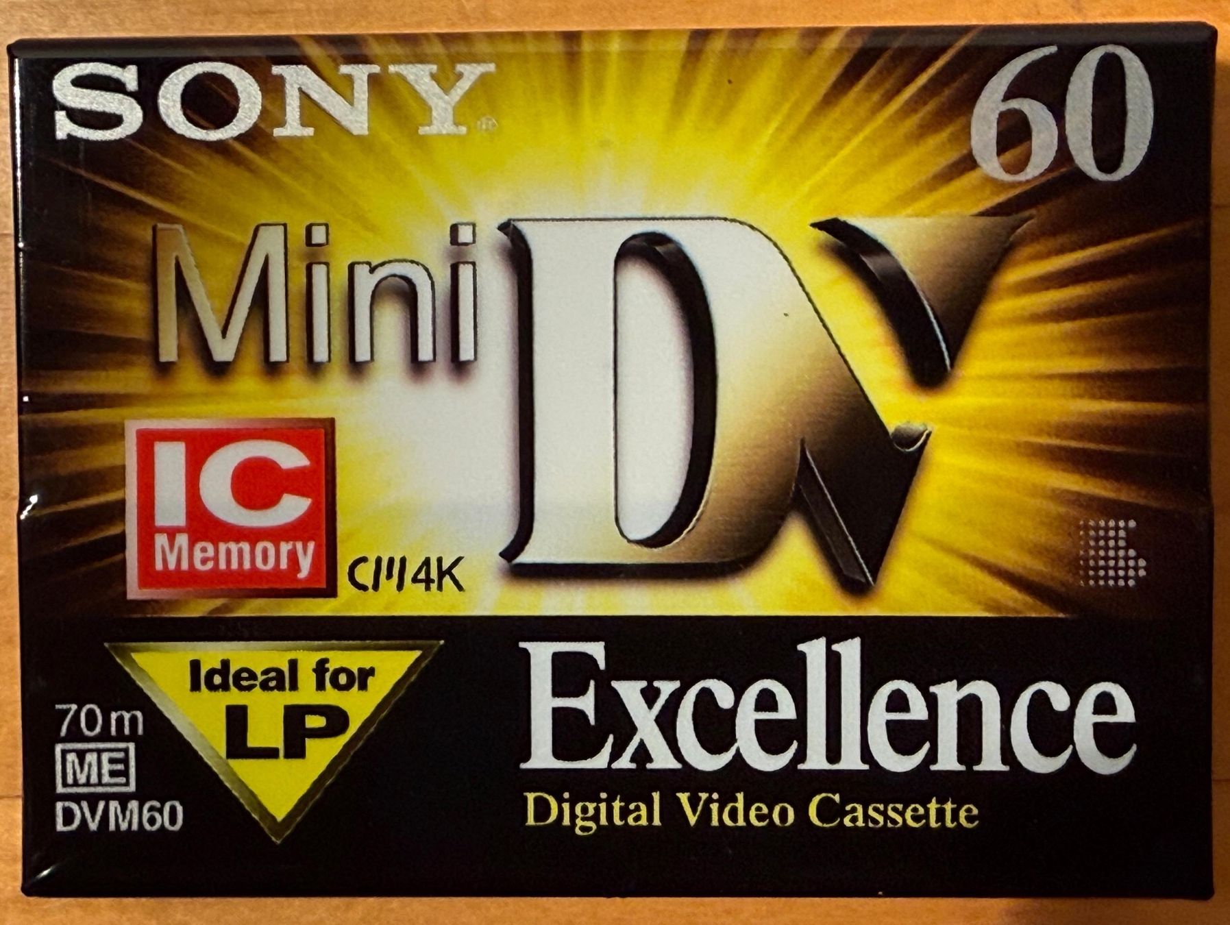 Cassette vuote: 13 Digital Video Cassetten, neu – Nuovo e nell'imballaggio originale da Bülach venduto da Twinggy 3
