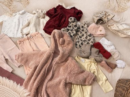 Grosses Babykleider Paket Grösse 68