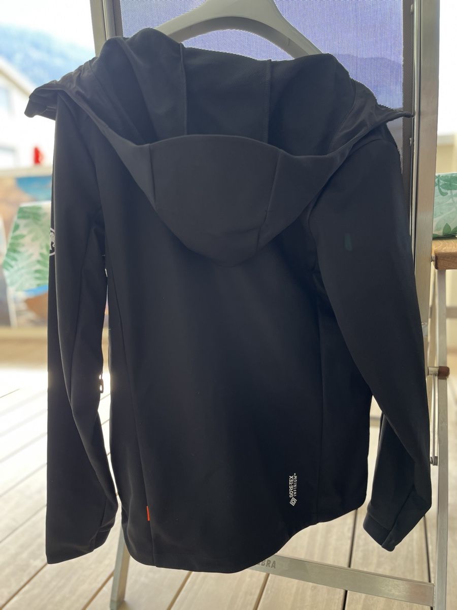 Mammut Giacche: Mammut Ultimate Softshell Jacke mit Kapuze schwarz Grösse M – Usato da Fiesch venduto da Chloe09 3