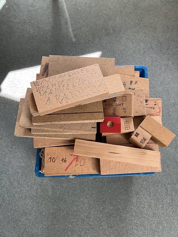 Giocattoli: Holz Bauklötze – Usato da Zürich venduto da Voerny
