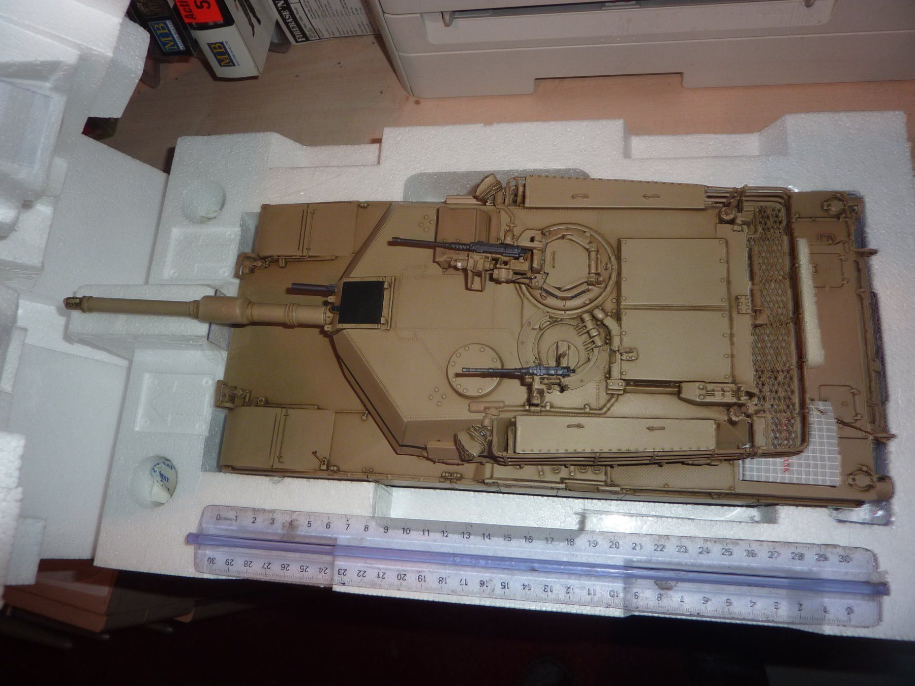 Modellbausätze & Standmodelle: M1A1 ABRAMS – Neu und originalverpackt aus Balsthal von bouteliee 5