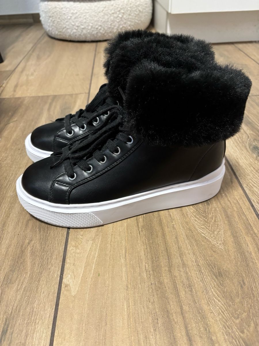 Guess Scarpe da donna: Guess Schuhe – Nuovo (secondo la descrizione) da Zürich venduto da arm_xk95 1