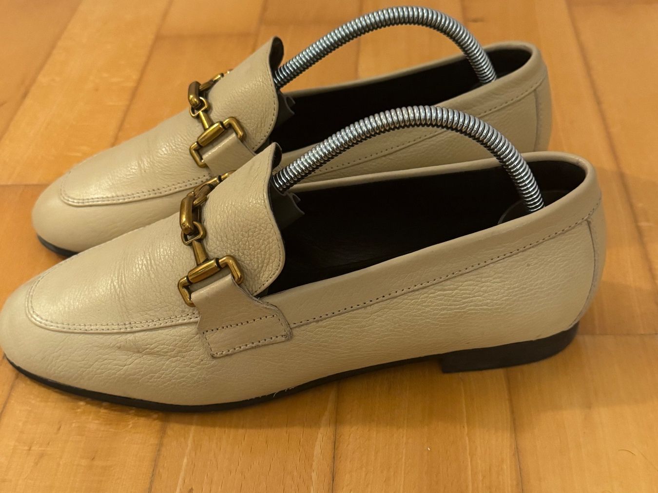 Massimo Dutti Scarpe da donna: Massimo Dutti Leather Loafers | 37 – Usato da Zumikon venduto da pha_k9hp 1