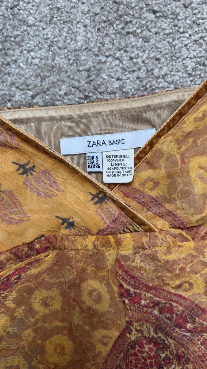Zara Tops: Zara Basic Top Soie Seide Y2K S – Gebraucht aus Vuippens von Anna_as 4