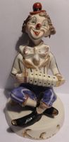 LUSTIGER- M-POLY---PORZELLAN -CLOWN,-11,5 x 5,5 CM