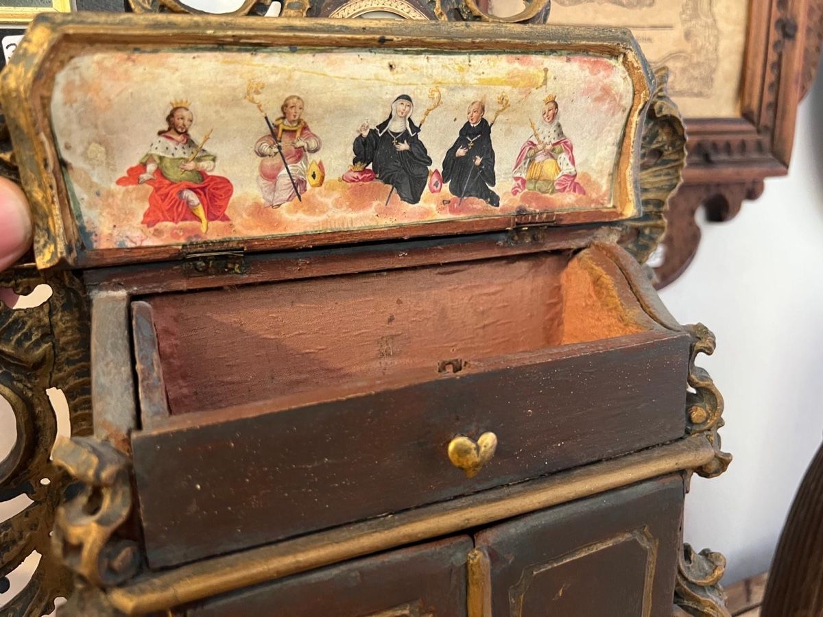 Kommoden: Miniature Kommode Sakral – Gebraucht aus Gossau SG von Liq-Gossau 1