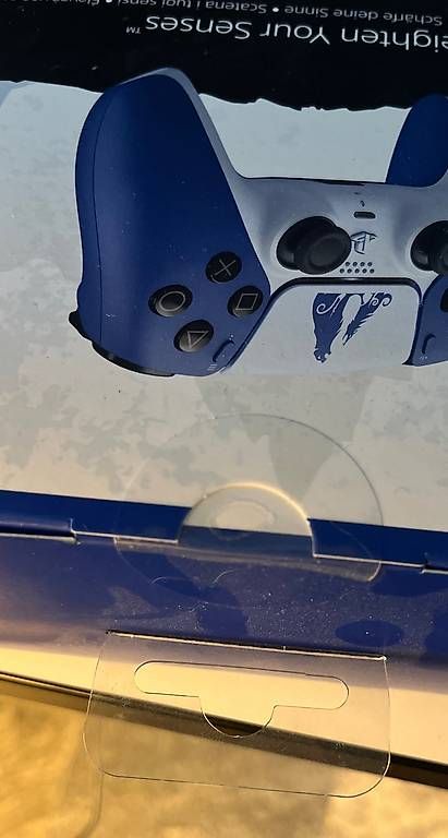 Controller: Playstation 5 Ragnarök Controller – Usato da Zürich venduto da nic_7gfx 2