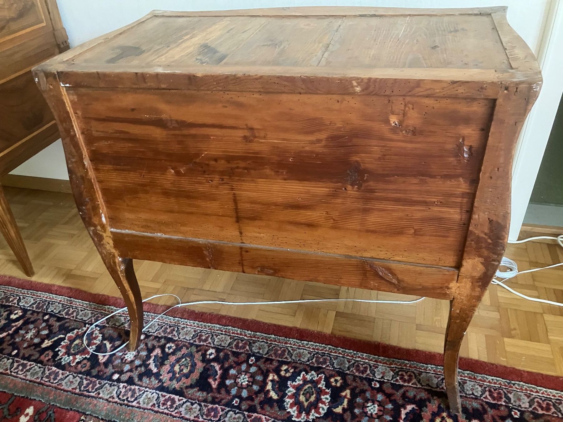 Cassettiere: Antike Barock-Kommode im Louis-XV-Stil – Usato da Bern venduto da schoenisache 9