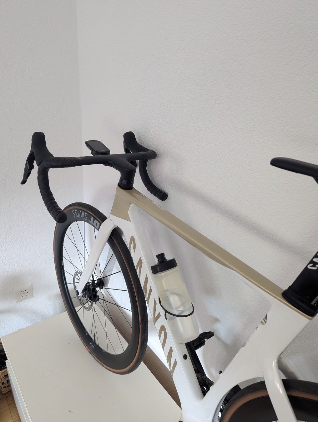 Canyon Biciclette: Canyon Aeroad CF SLX 7 AXS: Size S – Nuovo (secondo la descrizione) da Zürich venduto da dom_lq89 4