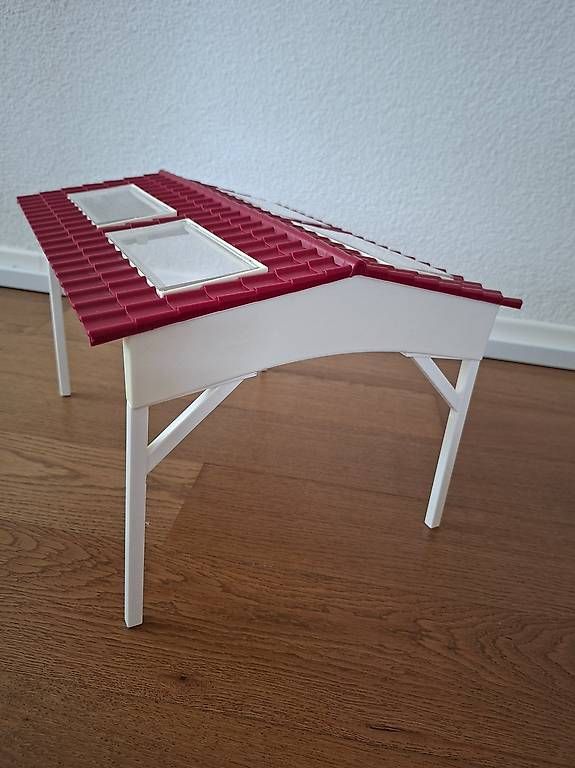 Spielzeuge: Schleich Pferdeunterstand – Gebraucht aus Selzach von marczimi
