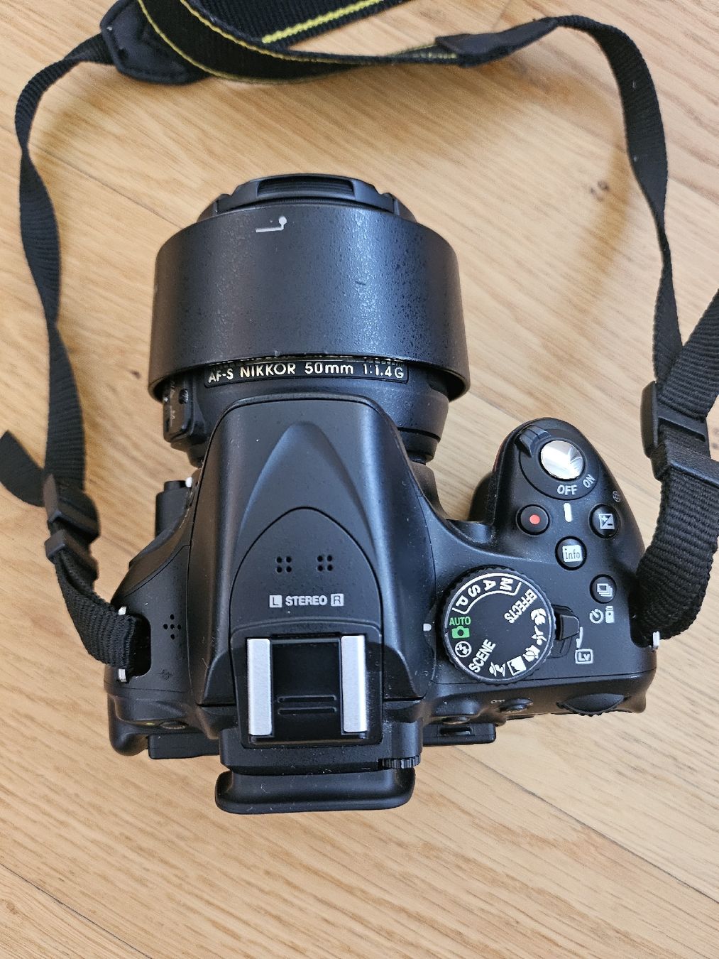 Nikon Kamera: Nikon D5200 mit 2 Objektiven, Stativ und mehr – Neu (gemäss Beschreibung) aus Männedorf von eli_y5vn 5