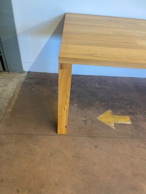Tavoli: Neuer Tisch aus Eiche 220x100x75cm – Nuovo (secondo la descrizione) da Rekingen AG venduto da samu7700 8