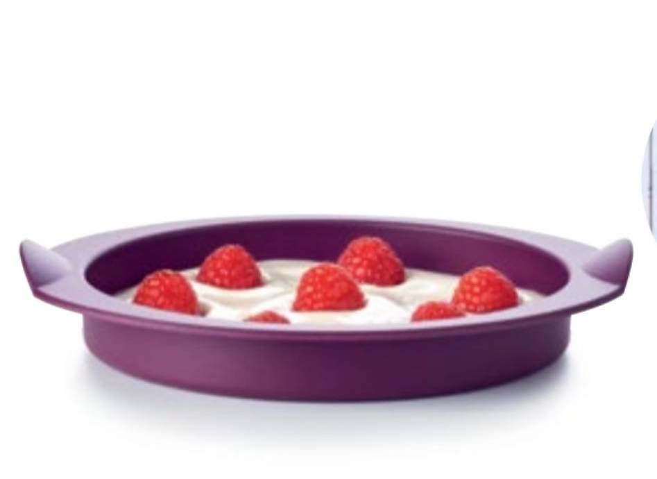 Tupperware Moules à gâteaux: Kleine Silikon-Kuchenform Tupperware – Neuf avec emballage d'origine à Schwyz par Lewis555 1