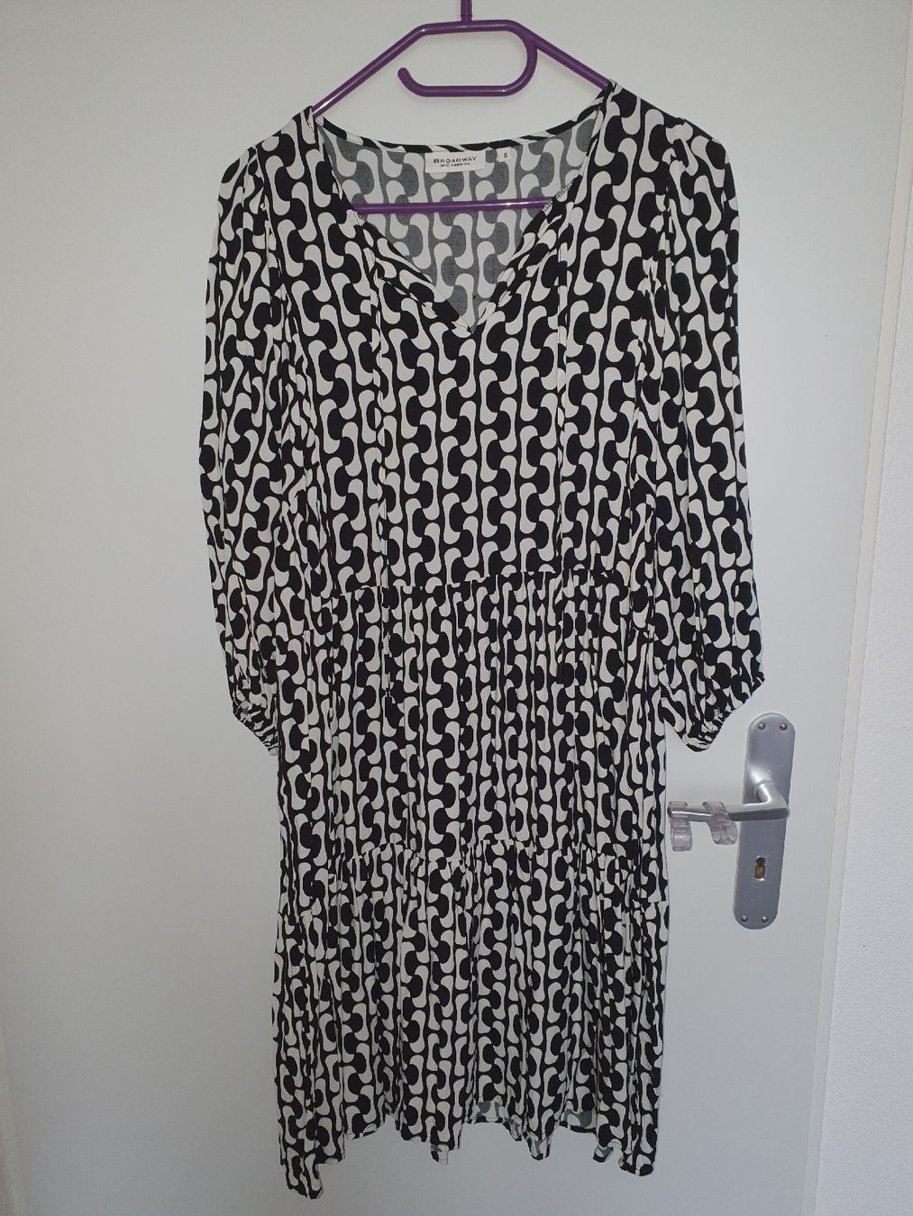 Robes: Kleid S – D'occasion à Würenlingen par kuh33