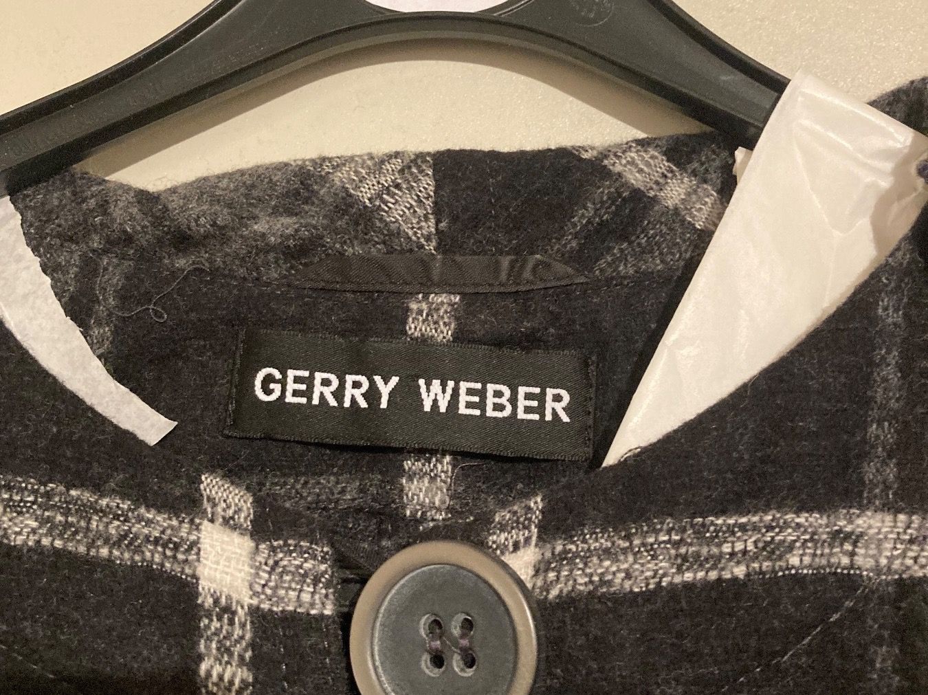Gerry Weber Sonstige Damenmode: Très jolie cape Gerry Weber vintage – Gebraucht aus Villars-sur-Glâne von Graca03 1