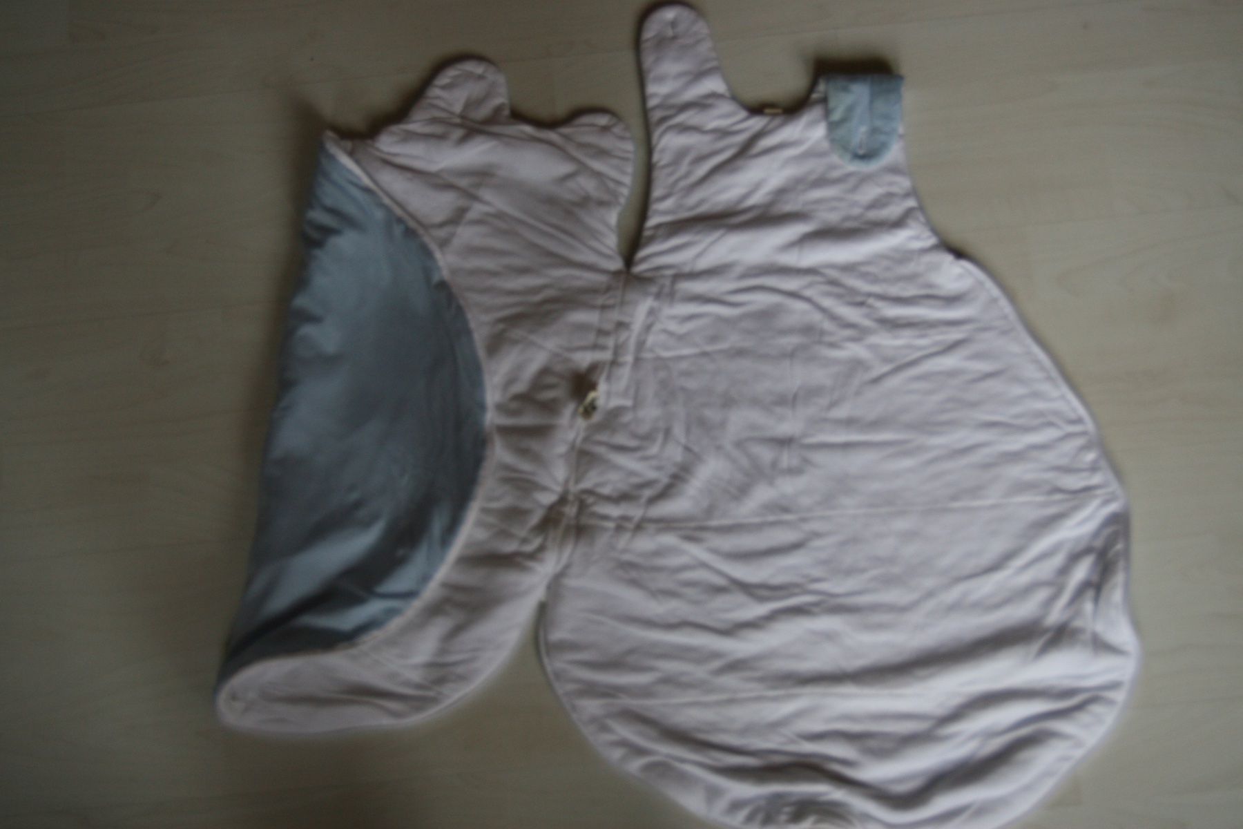 Kleiderpakete & -sets: Winterjacke, Schlafsack, Bodys Gr. 68 – Gebraucht aus Fislisbach von lorgli 4