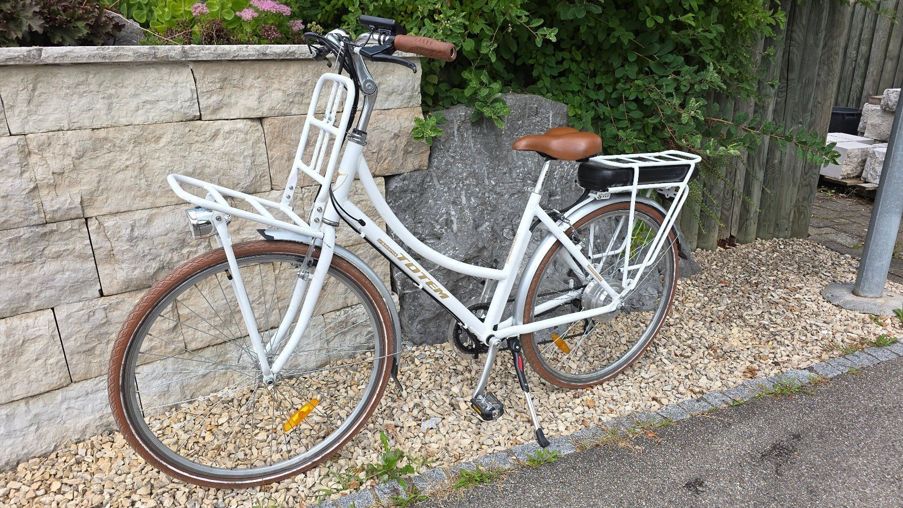 Totem Velos: E-Bike City für Damen Vintage Look nur 150 Gesamt Kilometer – Gebraucht aus Bazenheid von Wolf100 1