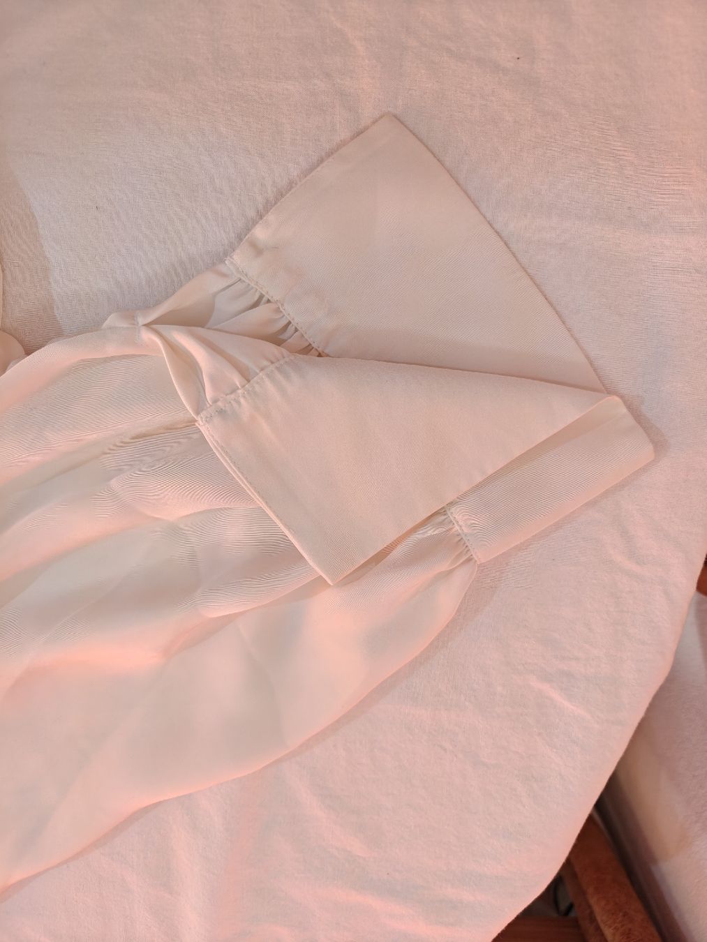 H&M Blusen: H&M Blouse cream size S – Gebraucht aus Zürich von lmd_n7lx 2