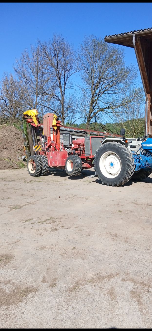 Deutz Trattori: Selbstfahrender Mähtrak mit 5m Arbeitsbreite – Usato da Wiliberg venduto da Deutzpower 2