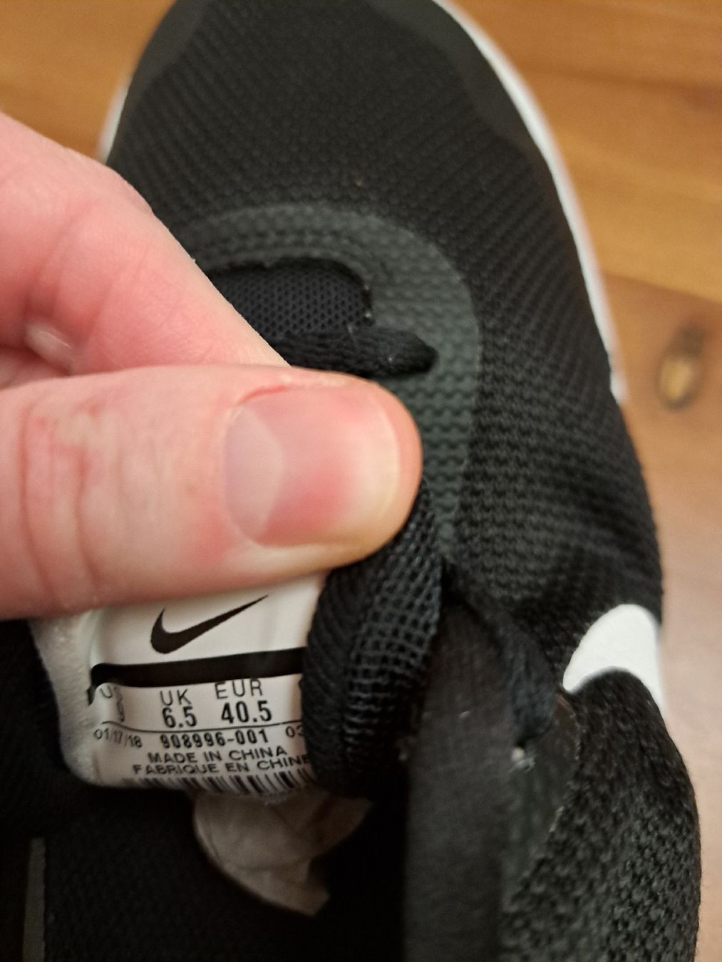Nike Scarpe da uomo: Nike Flex Experience RN 7, Gr. 40.5, schwarz – Usato da Männedorf venduto da ste_9lfs 7