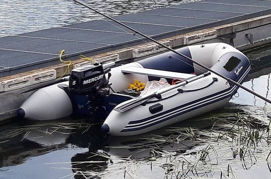 Best HD Pictures about  Schlauchboot Mit Motor Gebraucht  with No AI Images