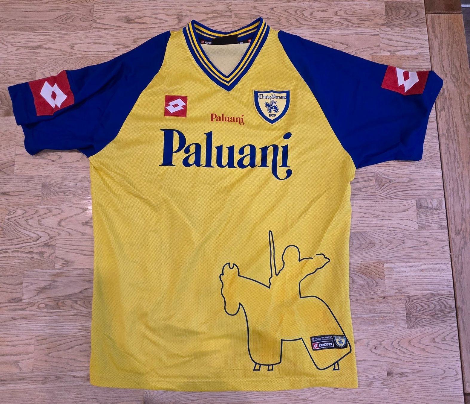 Leibchen & Hosen: Chievo Verona | 2004/05 – Gebraucht aus Zollbrück von MiKron