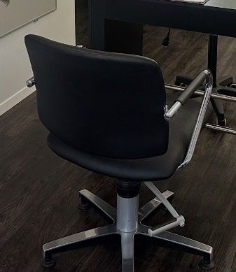 Sedie: Coiffeur Stuhl  – Usato da Frenkendorf venduto da Katrin02 1