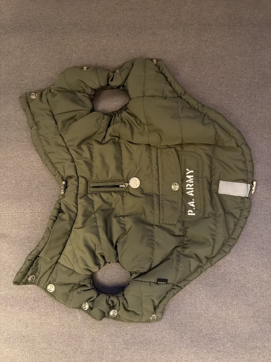 Abbigliamento: Hunde Daunenjacke – Usato da Uitikon Waldegg venduto da arluft
