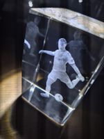 Glasfigur Christiano Ronaldo 3D Gravur im Glas guter Zustand